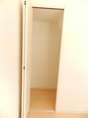 Receipt. closet
