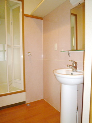 Washroom. Washroom