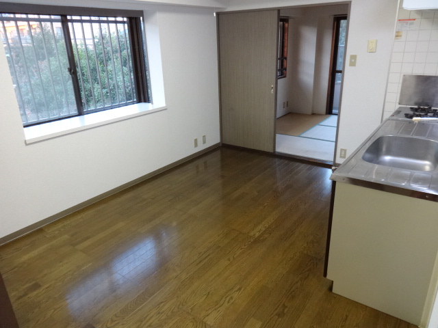 Living and room