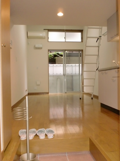 Living and room