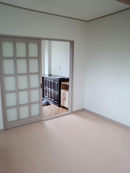 Living and room