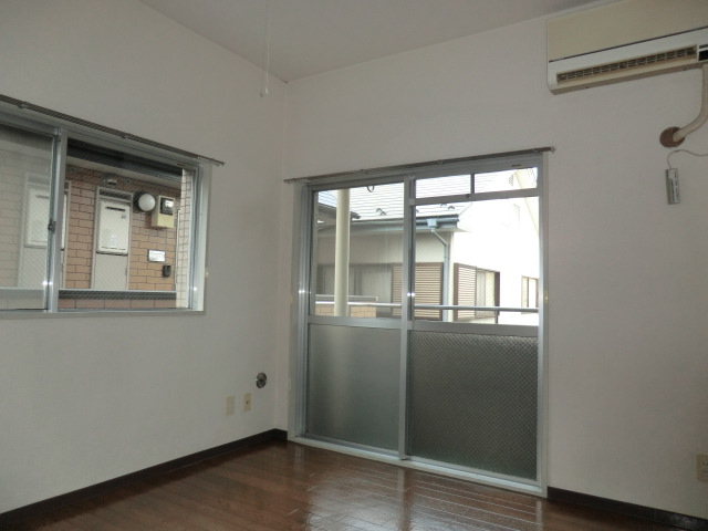 Living and room