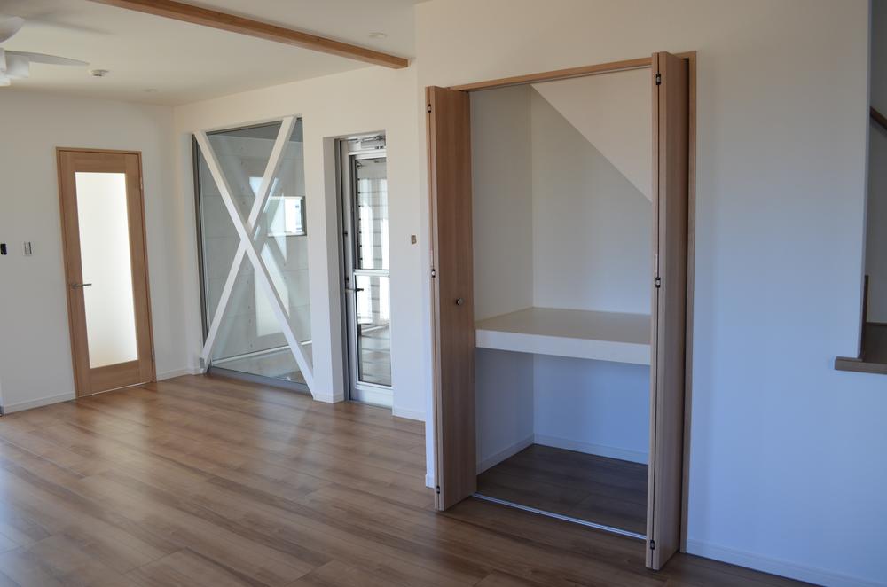 Living. Indoor (12 May 2013) Shooting