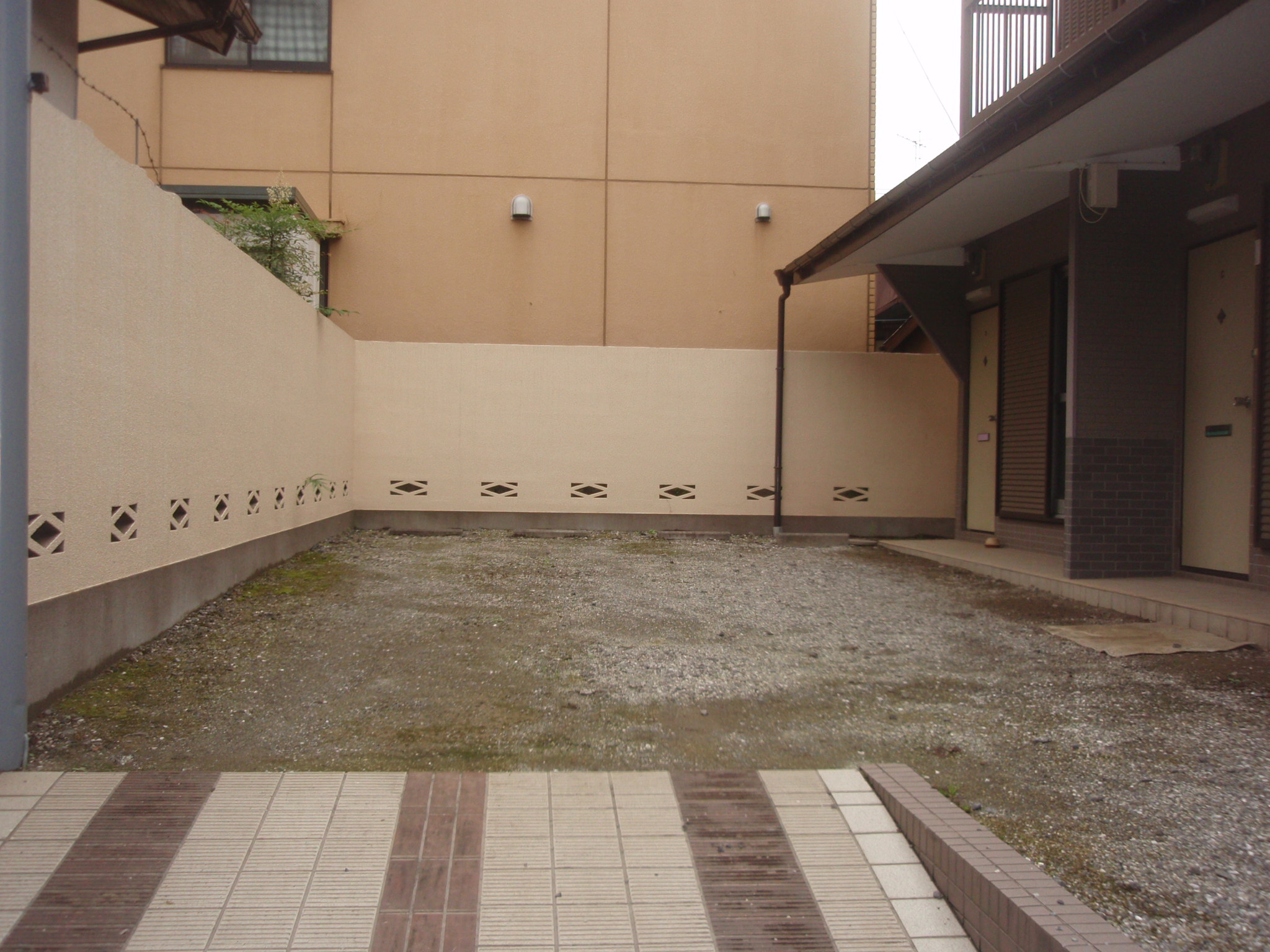 Parking lot
