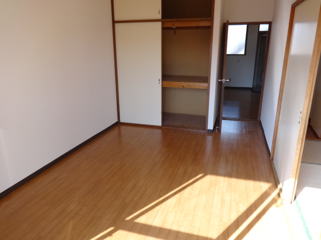 Other room space