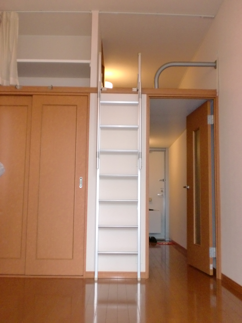 Other room space