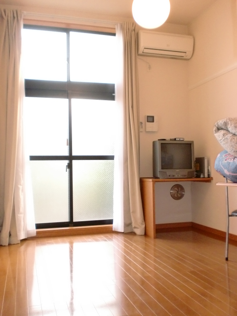 Living and room. A bright room First floor reference photograph