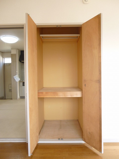 Other room space