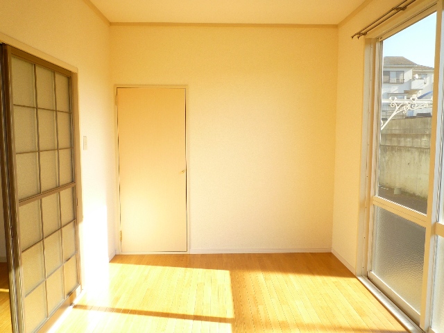 Other room space