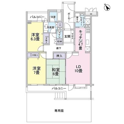 Floor plan. Easy floor plan that was the arrangement of the furniture with reduced interior of the beam