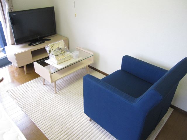 Living and room