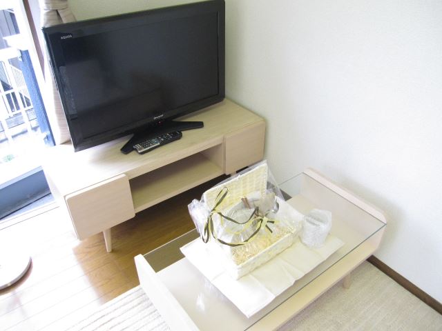 Living and room