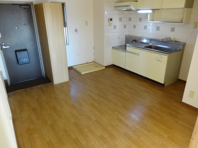 Living and room