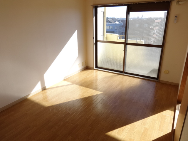 Other room space