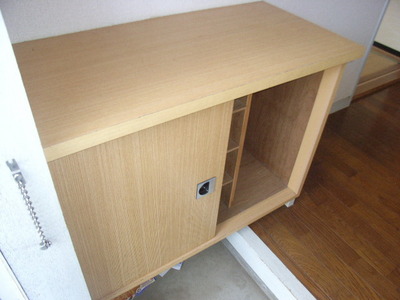 Entrance. Cupboard