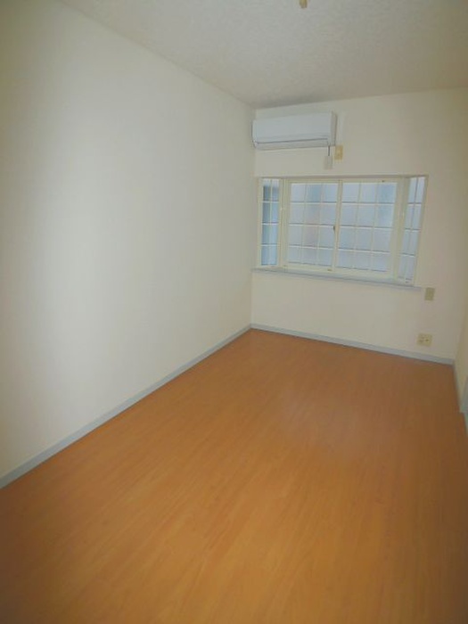 Living and room. room