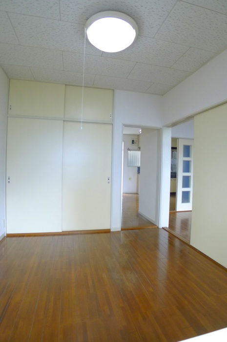 Living and room