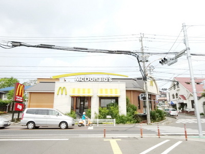 Other. 1400m to McDonald's (Other)