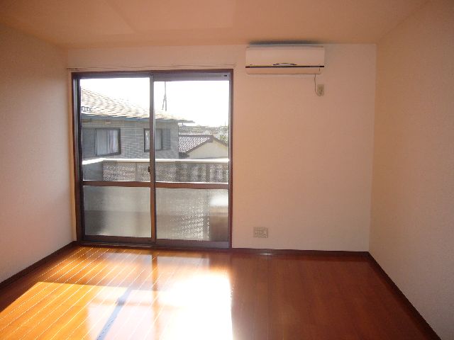 Living and room. Bright Western-style.