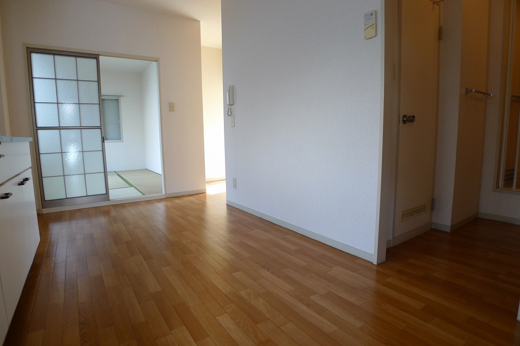 Living and room