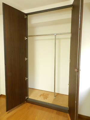 Receipt. closet