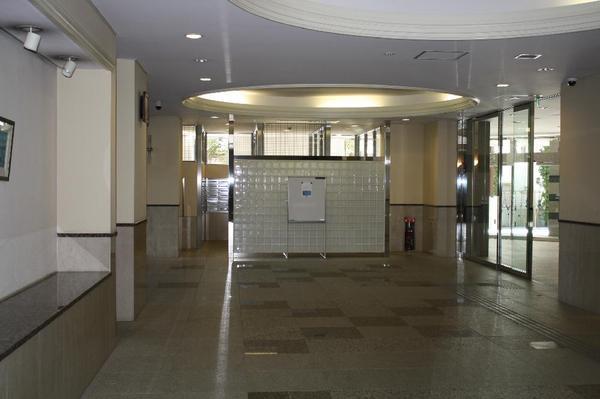 Entrance. First floor hall