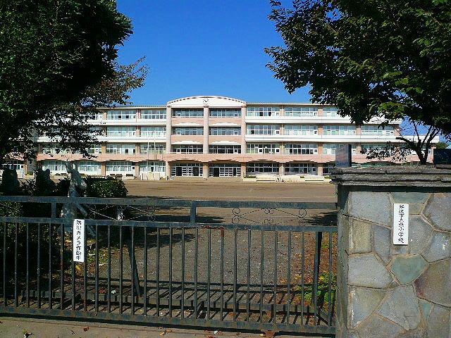 Primary school. Tokorozawa Tatsukita to elementary school 1250m