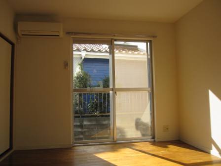 Other room space. 5.1 Pledge Western-style. Since the balcony face the day will contain.