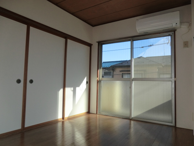 Living and room