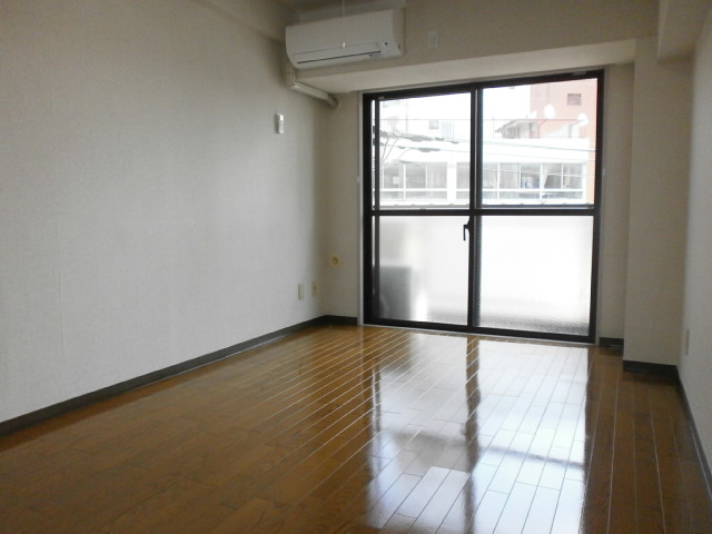 Living and room. Living