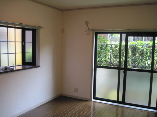 Living and room