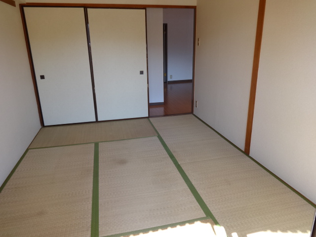 Other room space
