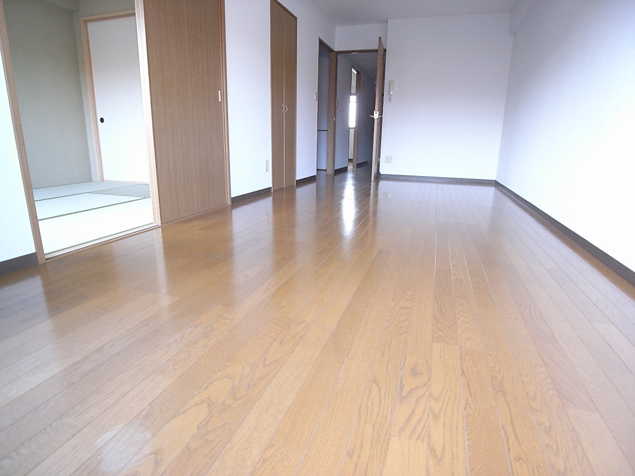 Living and room