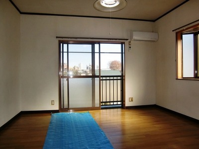 Living and room