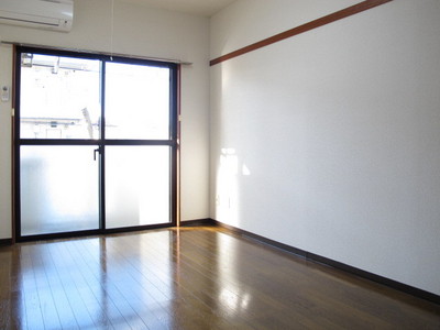 Living and room. Flooring