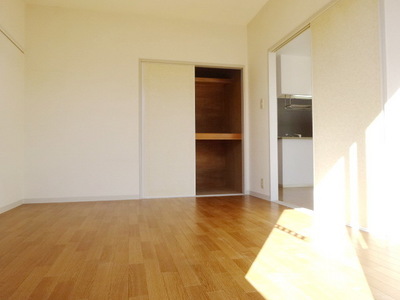 Other room space. It has been changed to Western-style