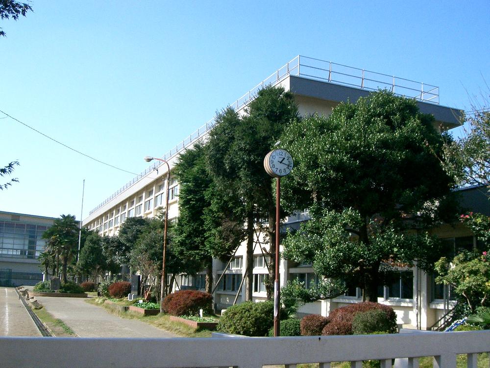Junior high school. Tokorozawa Municipal Kotesashi until junior high school 920m