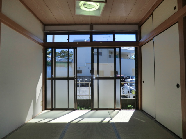 Living and room