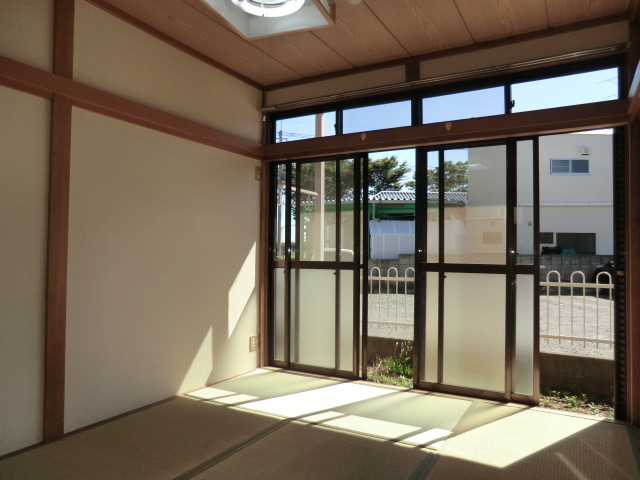 Living and room