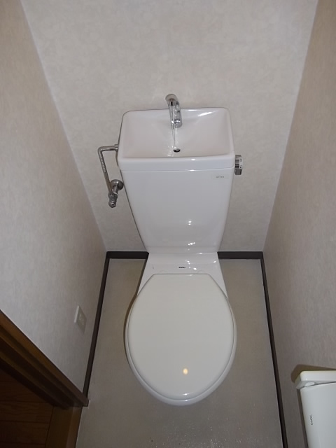 Toilet. bus ・ Restroom
