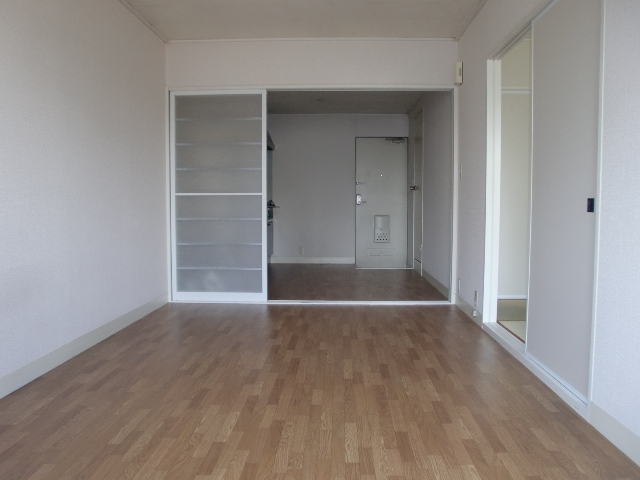 Living and room