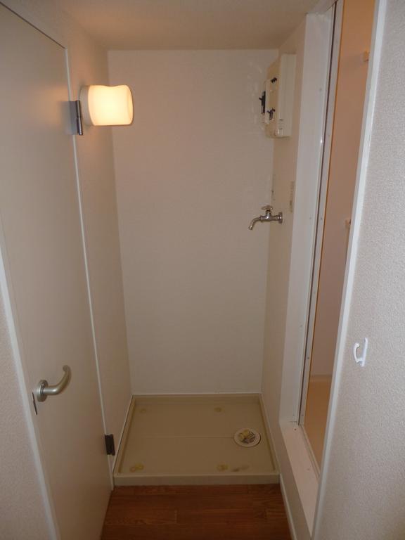 Other. Microwave and refrigerator