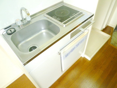 Kitchen. 1-neck system Kitchen