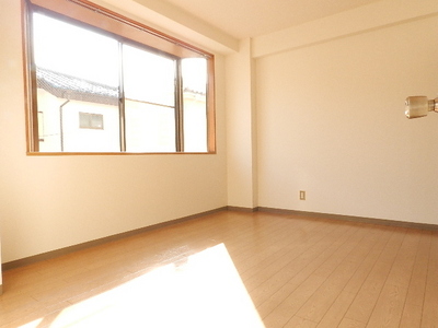 Living and room. Nanyang room