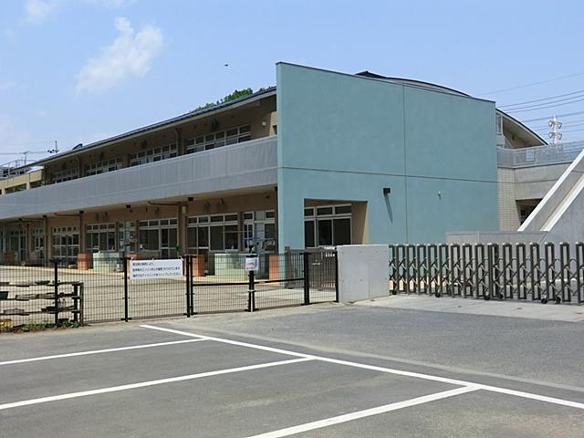 kindergarten ・ Nursery. New Tokorozawa until nursery school 690m