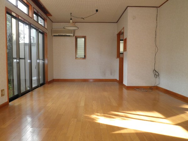 Living and room