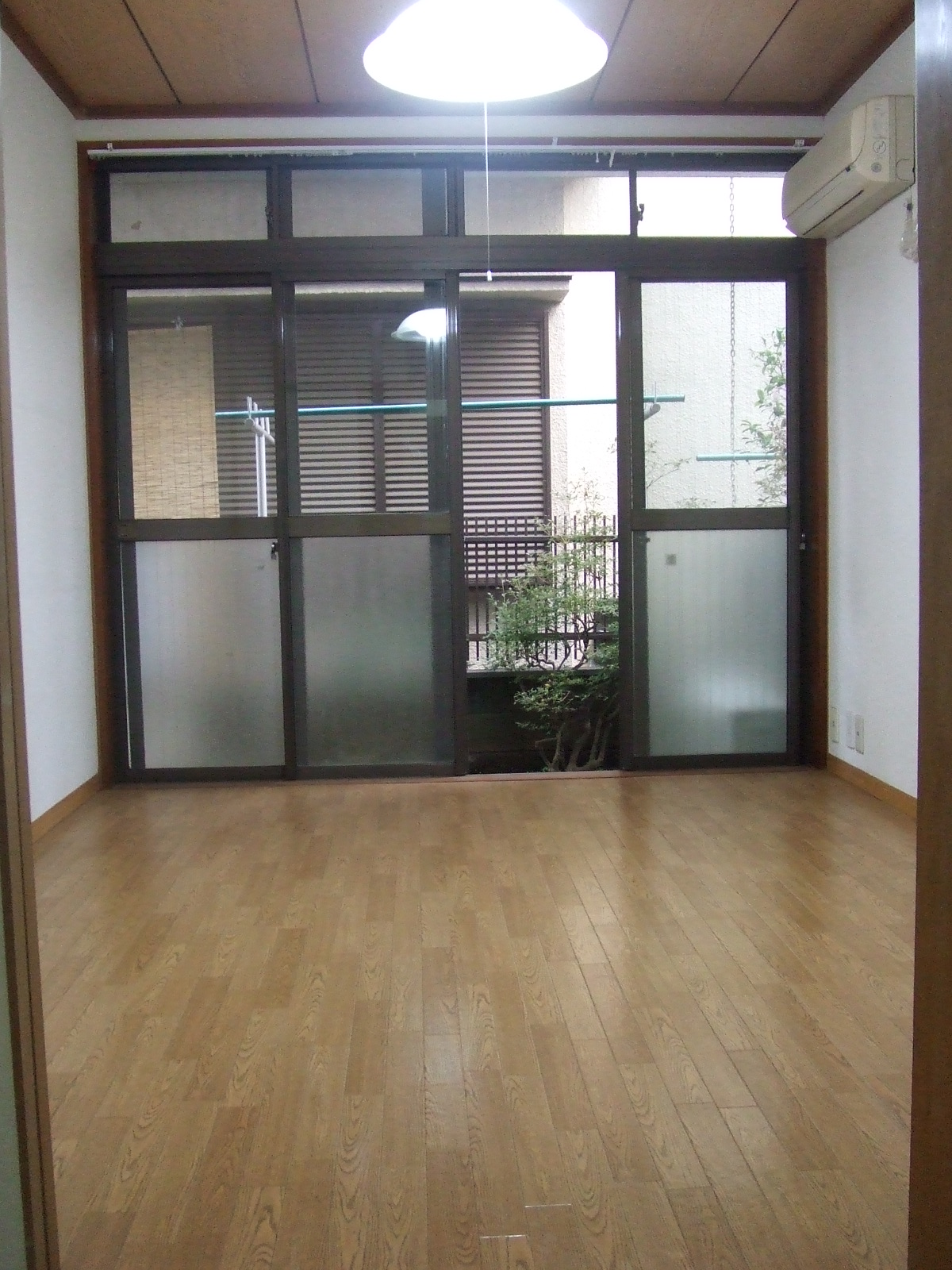 Living and room