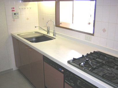 Kitchen. System Kitchen 3-burner stove