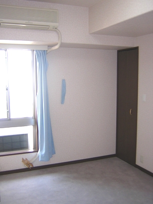 Other room space. Western-style 5.8 Pledge
