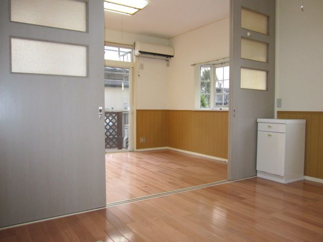 Living and room